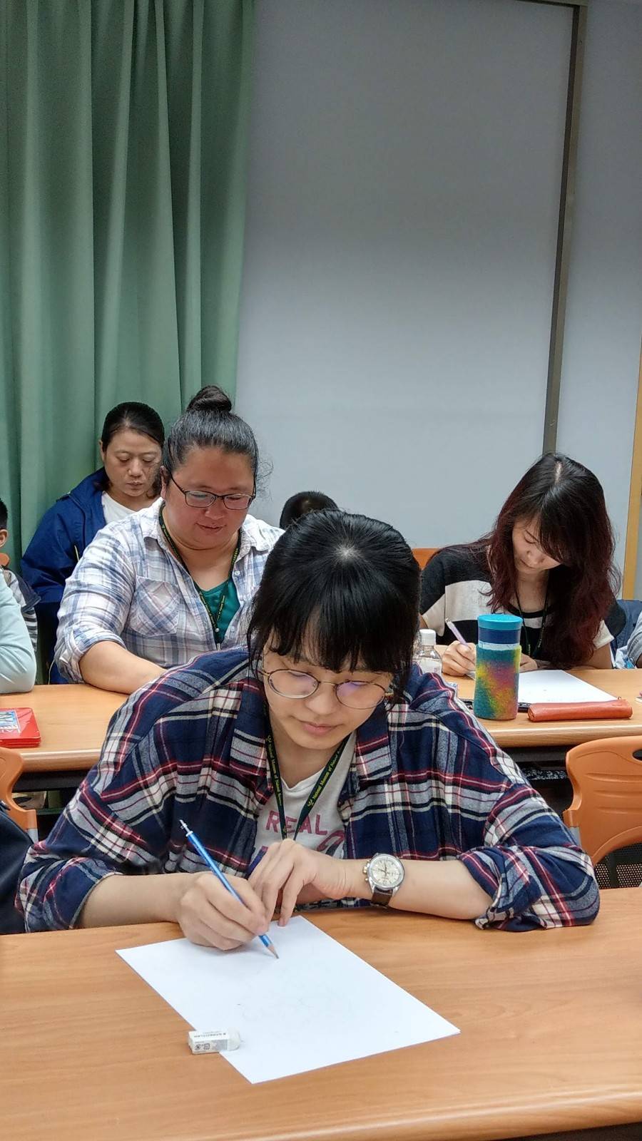 林文隆老師引導自然觀察繪圖 (8)
