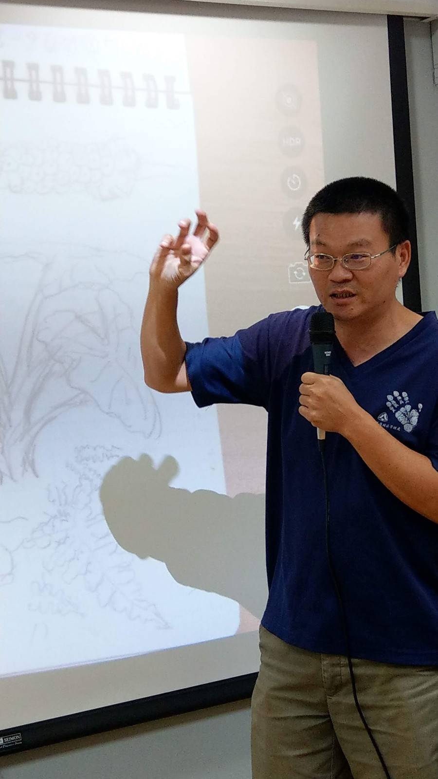 林文隆老師引導自然觀察繪圖 (5)